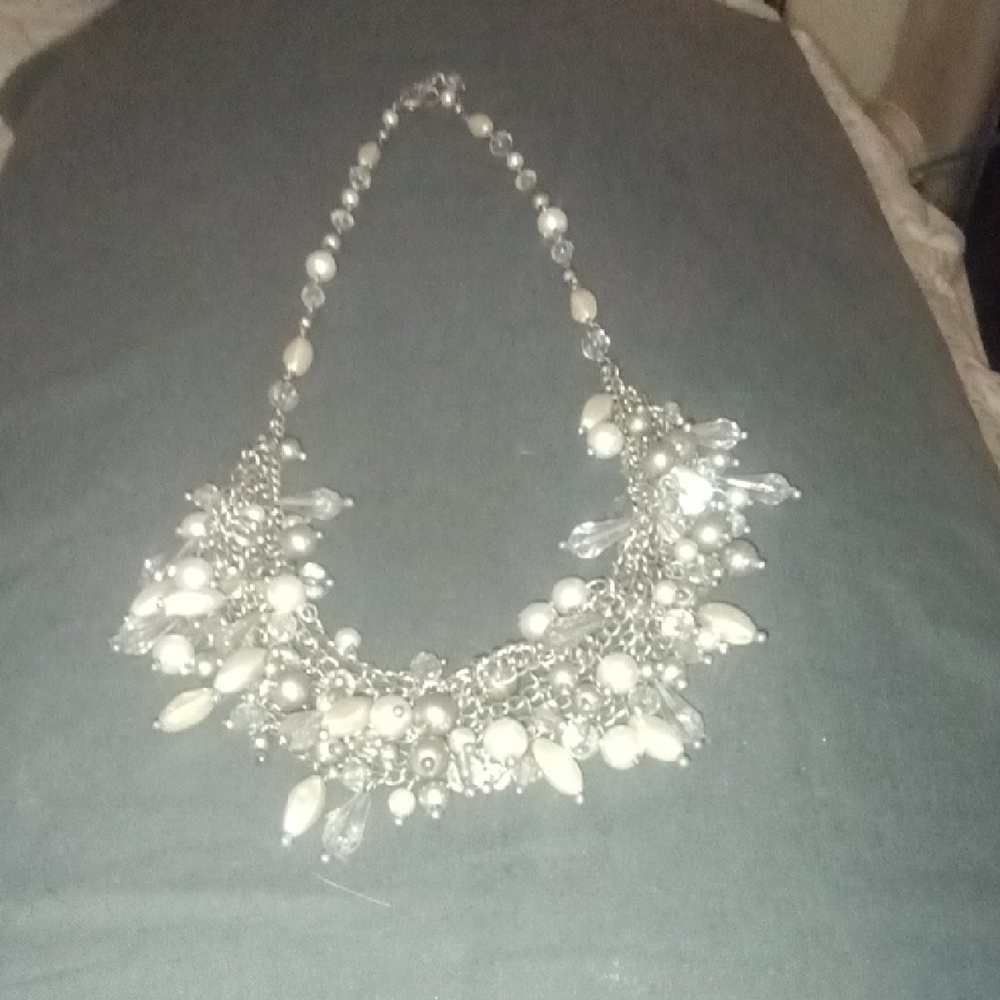 Elegant Silver and White Statement Necklace